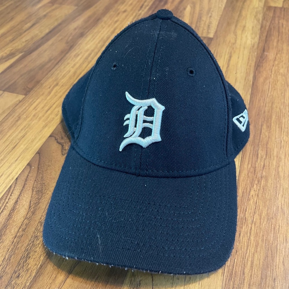 New Era Detroit Tigers Hat Mens Small-Medium Navy Blue 39THIRTY MLB Baseball Cap